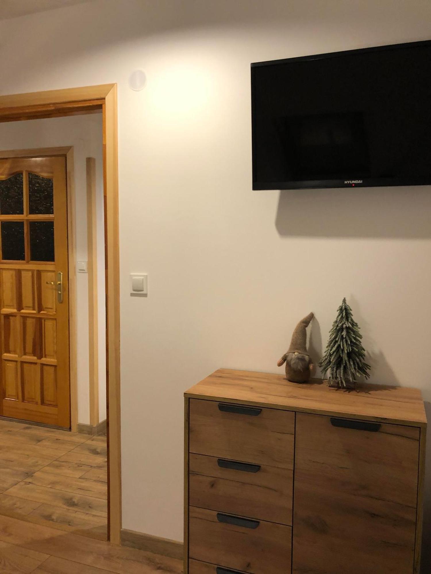 Dw Basia Pokoje I Apartament Białka Tatrzańska Extérieur photo